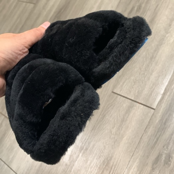 UGG Fluff Yeah Rainbow Strap Black Sling Back Slippers size 7 - Picture 3 of 8